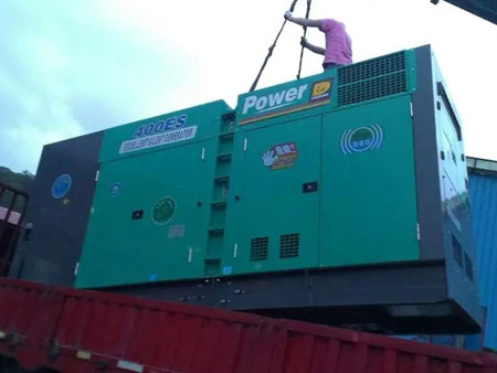 元阳柴油发电机组转速不稳定时，如何对发动机进行维护？