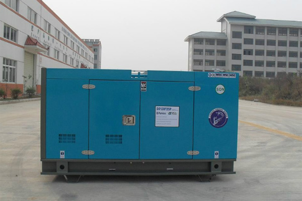 元阳发电机租赁发电机组的换季保养注意事项