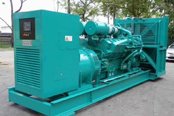 元阳柴油发电机组电压不稳定怎样维修？